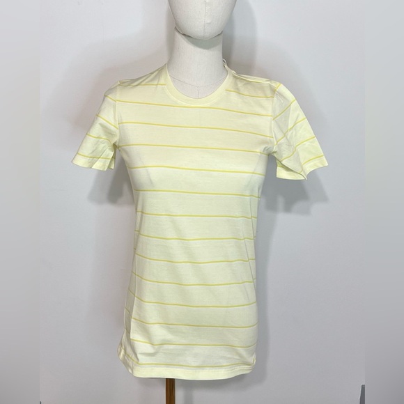 Everlane The Organic Cotton Crewneck Tee - Picture 5 of 5